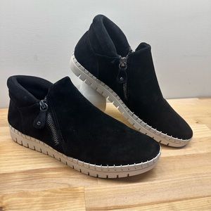 Bella Vita Women's Camberly Black Sport Bootie Ankle Boot Size 8